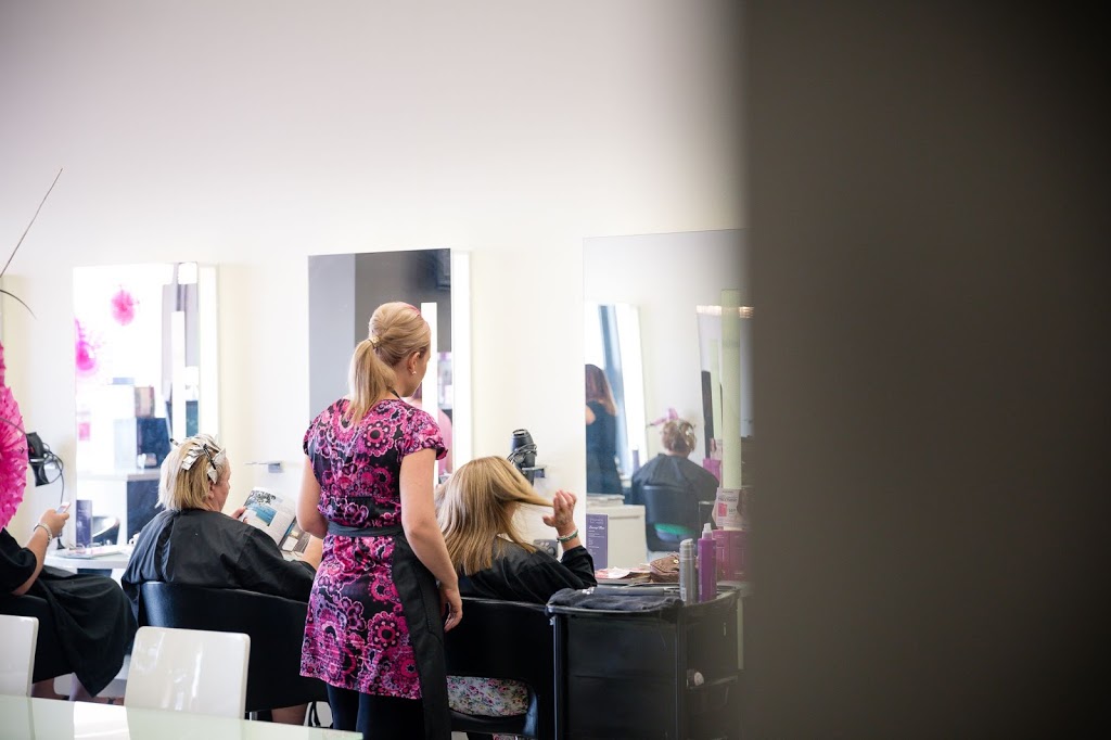 Photo by Emphasis Hair Studio. Emphasis Hair Studio | hair care | 90 Bundock St, Belgian Gardens QLD 4810, Australia | 0747723936 OR +61 7 4772 3936