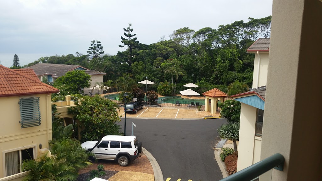 Beach Haven Executive Apartments | 94 Solitary Islands Way, Sapphire Beach, Coffs Harbour NSW 2450, Australia | Phone: (02) 6653 7500