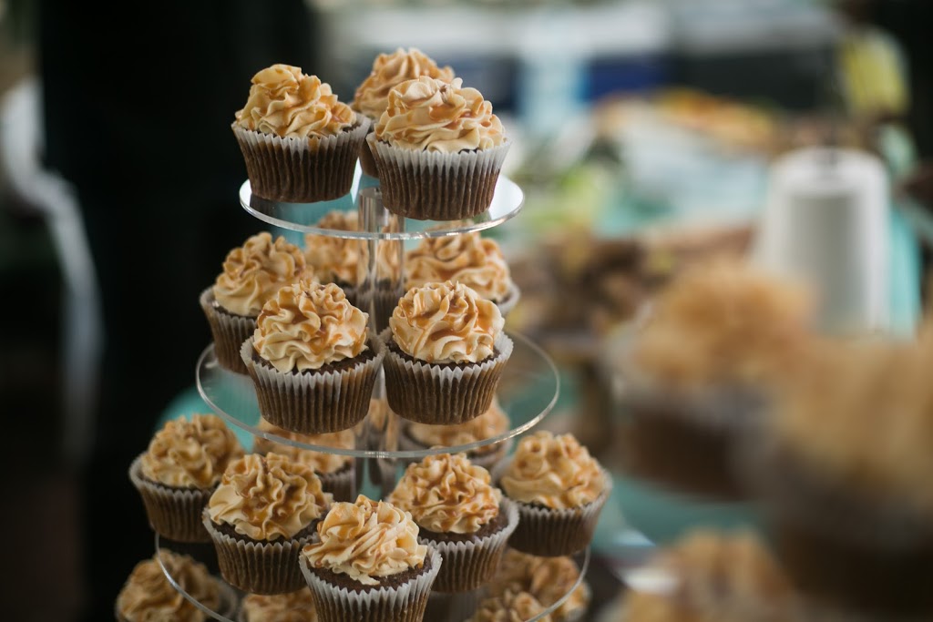 Sweet N Petite | bakery | 5 Sail Grove, Ballajura WA 6066, Australia | 0439319036 OR +61 439 319 036
