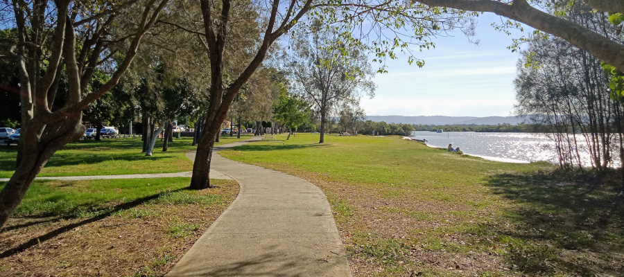 Gold Coast Fishing Spots - The Esplanade Park | The Esplanade, Coombabah QLD 4216, Australia