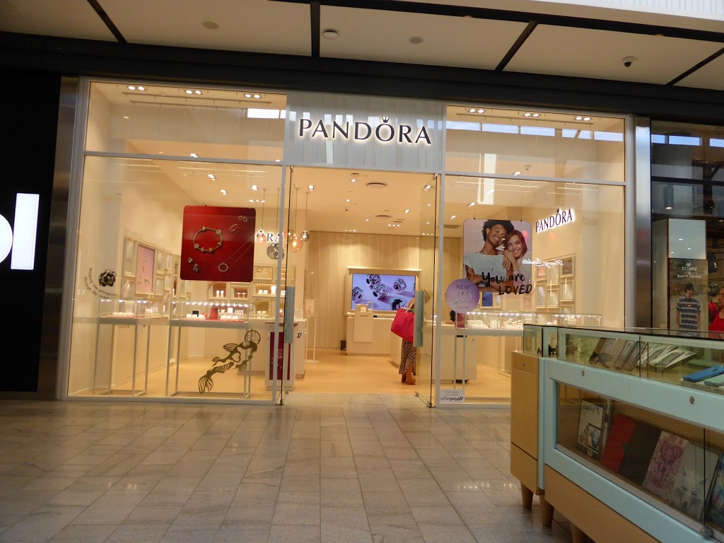 Pandora Coomera | jewelry store | Shop 1011 Westfield Coomera, Foxwell Rd, Coomera QLD 4209, Australia | 0755028621 OR +61 7 5502 8621