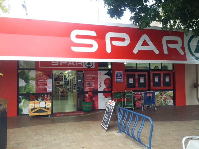 Spar Torquay Supermarket | 8 Bideford St, Torquay QLD 4655, Australia | Phone: (07) 4125 2380