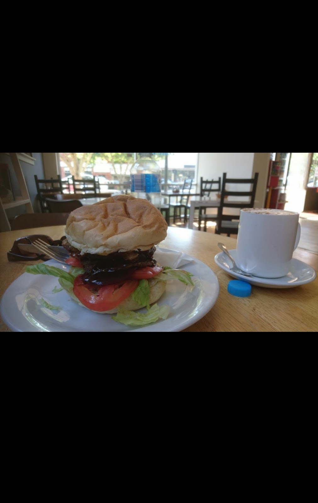 Barraba Cafe | 102 Queen St, Barraba NSW 2347, Australia | Phone: (02) 6782 1454