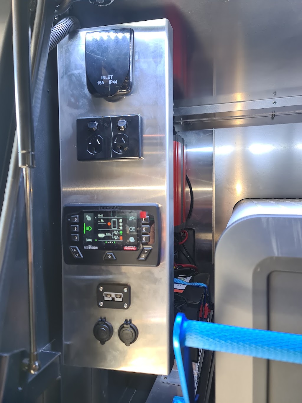 12 volt systems Sydney | 59 Fourth Rd, Berkshire Park NSW 2765, Australia | Phone: 0432 369 321