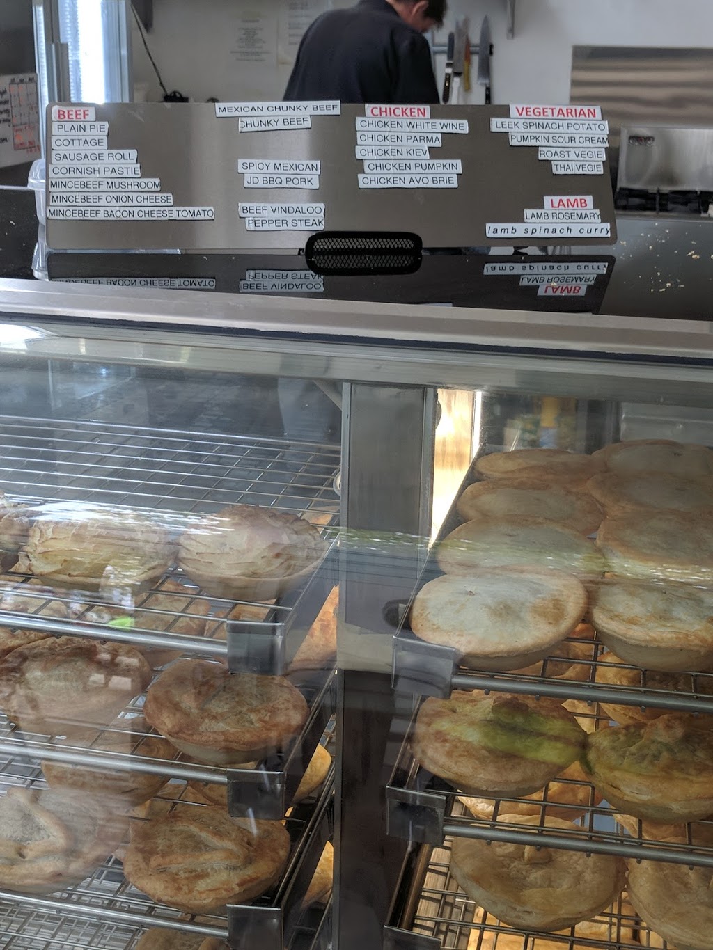 Pie and Mighty | bakery | 24 Lakeside Blvd, Pakenham VIC 3810, Australia | 0359405588 OR +61 3 5940 5588