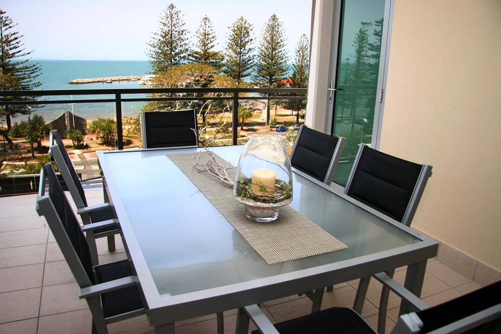 Proximity Waterfront Apartments | lodging | 185 Redcliffe Parade, Redcliffe QLD 4020, Australia | 0732831001 OR +61 7 3283 1001