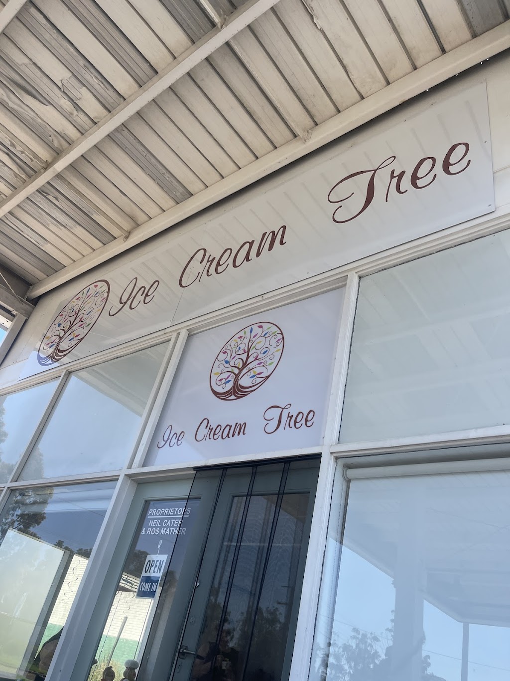 The Heyshed | 1 Temple St, Heyfield VIC 3858, Australia | Phone: 0493 426 939