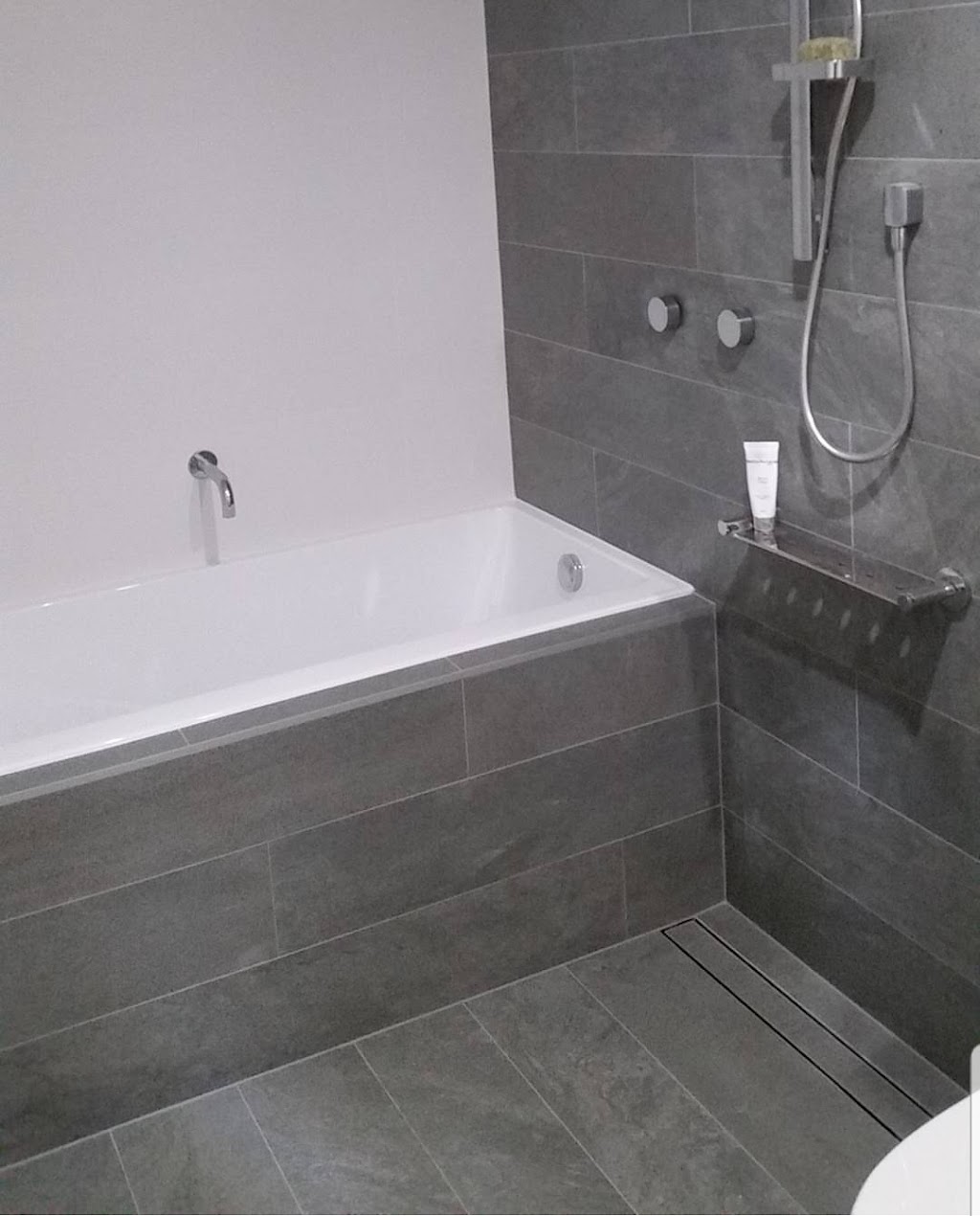 KBL Projects | 29 Cove Blvd, North Arm Cove NSW 2324, Australia | Phone: 0439 387 552