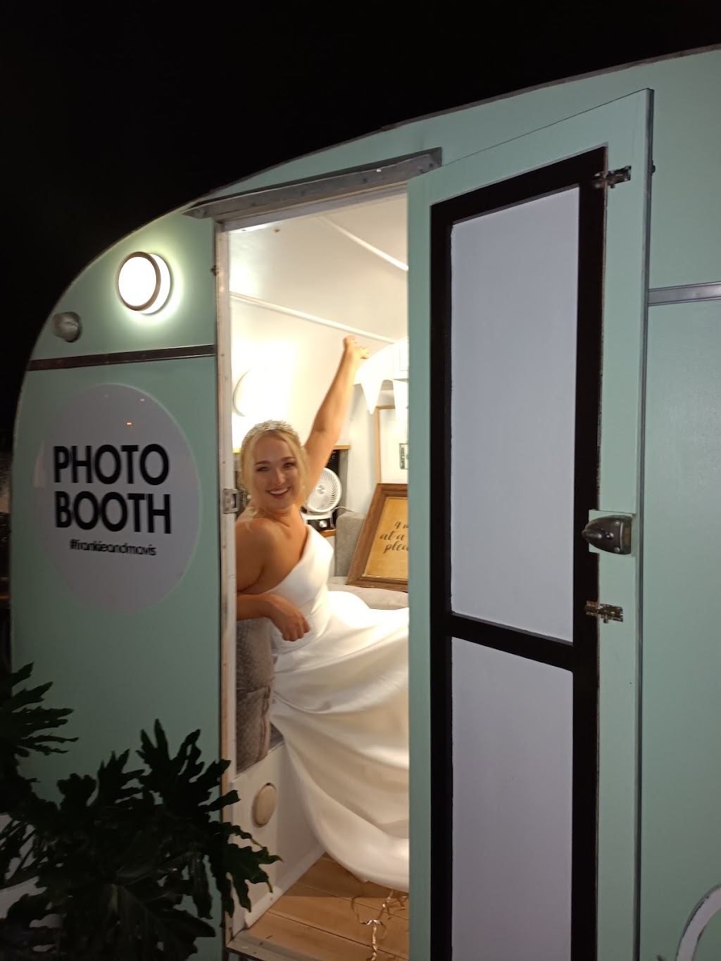 Frankie & Mavis Vintage Caravan Photo Booth Hire Brisbane | 60 Long Gully Rd, Woolshed QLD 4340, Australia | Phone: 0423 557 177