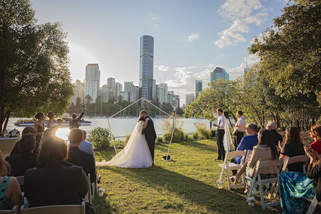 Natasha Hill - Brisbane Celebrant - Hills Celebrant Services | 8 Banksia, Greenbank QLD 4124, Australia | Phone: 0417 441 778