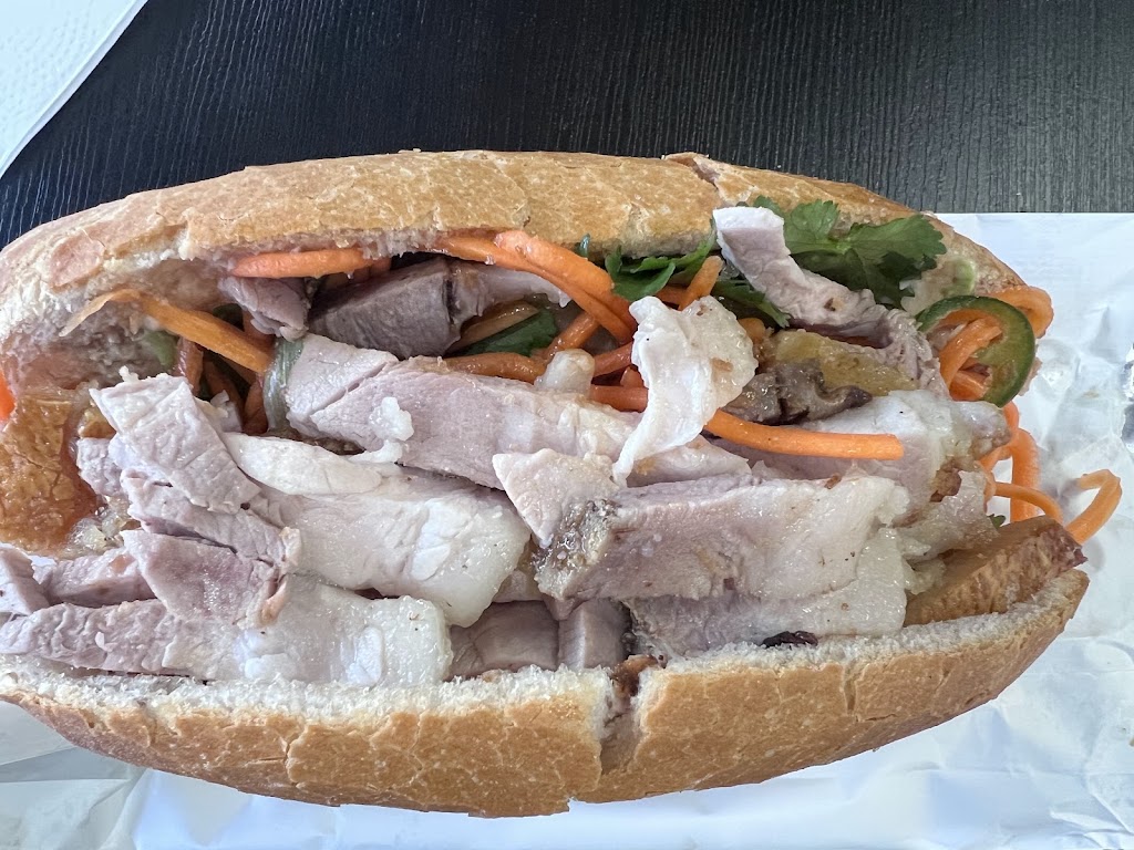 Cocos Banh Mi Bar | 12 Hamilton Pl, Mount Waverley VIC 3149, Australia | Phone: (03) 9191 1345