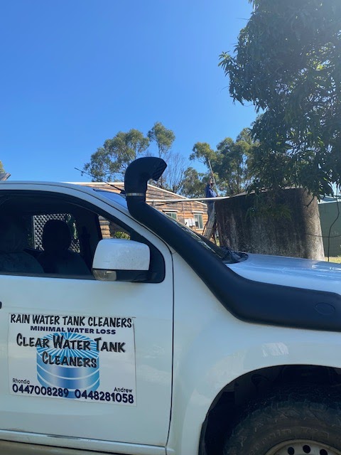 CLEAR WATER TANK CLEANERS | 30 Dodson Ln, Cawarral QLD 4702, Australia | Phone: 0447 008 289