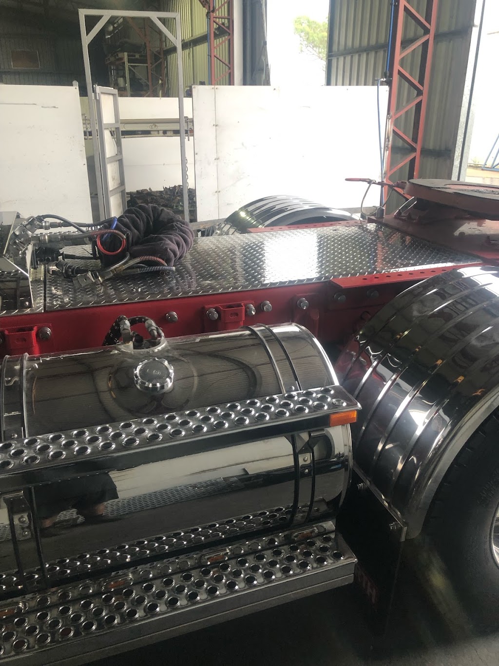 CUTTING EDGE METAL POLISHING | 251 OMara Rd, Wellcamp QLD 4350, Australia | Phone: 0407 228 822