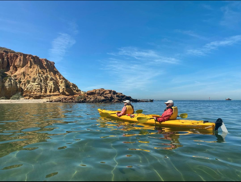 East Coast Kayaking | travel agency | 37 Jetty Rd, Sandringham VIC 3191, Australia | 0410329090 OR +61 410 329 090