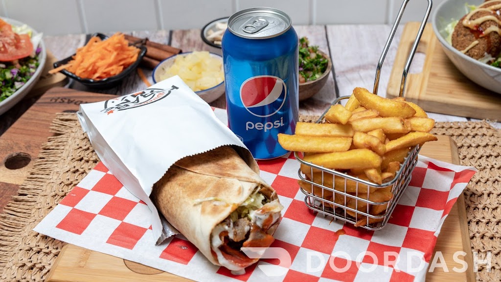 KEBAB ZONE GREENSLOPES | 700 Logan Rd, Greenslopes QLD 4120, Australia | Phone: (07) 3310 4621