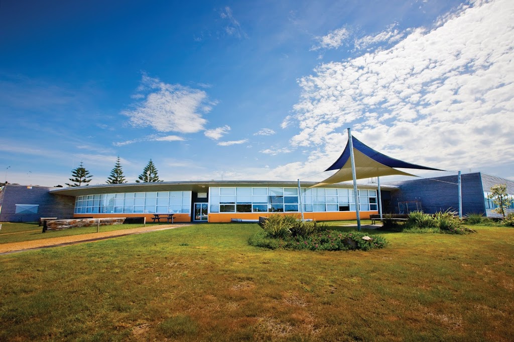 TAFE Gippsland - Lakes Entrance Campus (SEAMEC) | Bullock Island Rd, Lakes Entrance VIC 3909, Australia | Phone: 1300 133 717