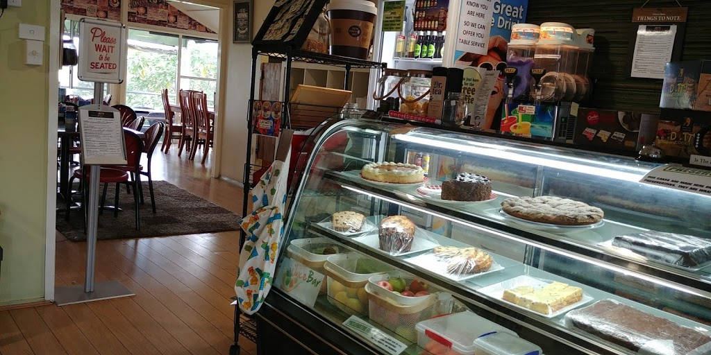 Feeding Frenze Cafe | cafe | 79 Old Bells Line of Rd, Kurrajong NSW 2758, Australia | 0402209665 OR +61 402 209 665