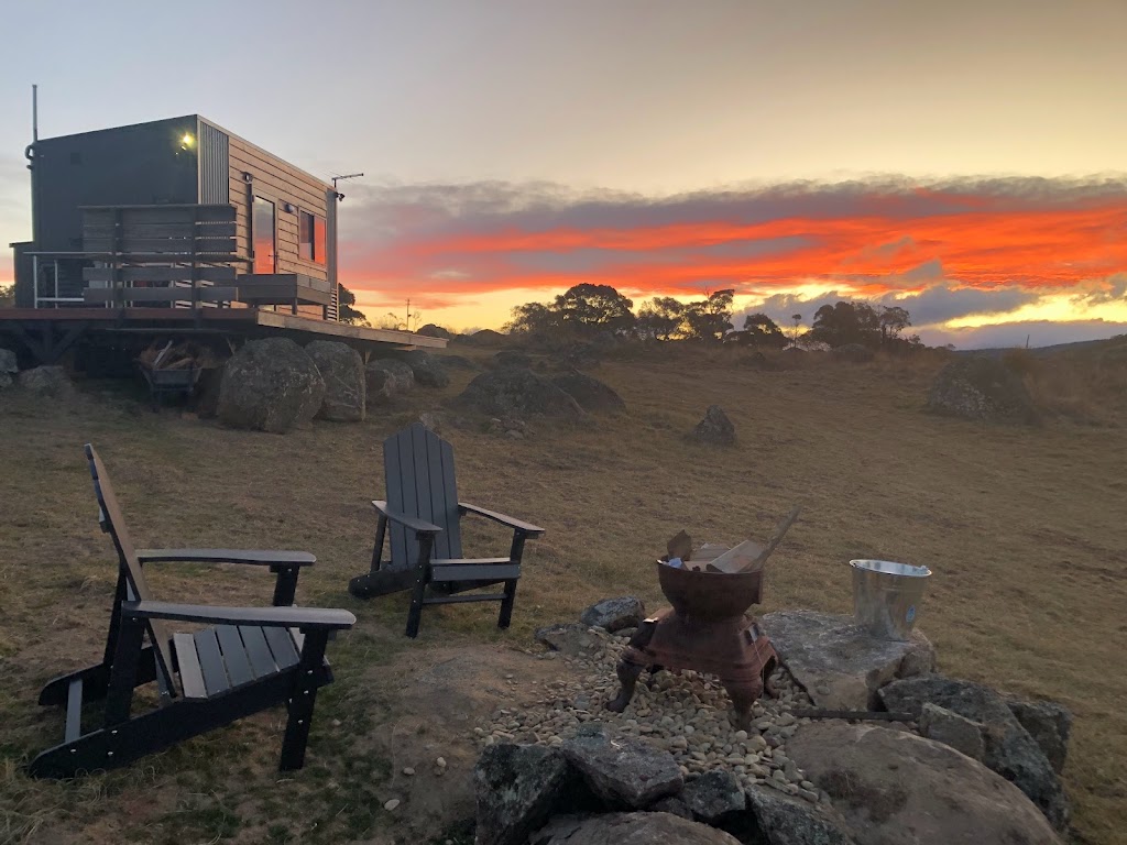WeeWilly Tiny Home | 424 Gullies Rd, Moonbah NSW 2627, Australia | Phone: 0427 572 007