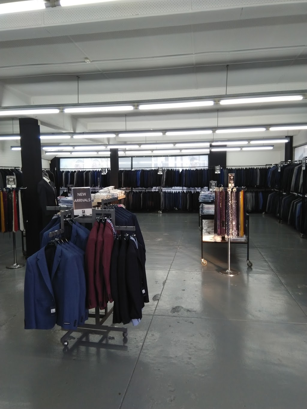 Mens Suit Warehouse | 431 Victoria St, Abbotsford VIC 3067, Australia | Phone: (03) 9428 4151