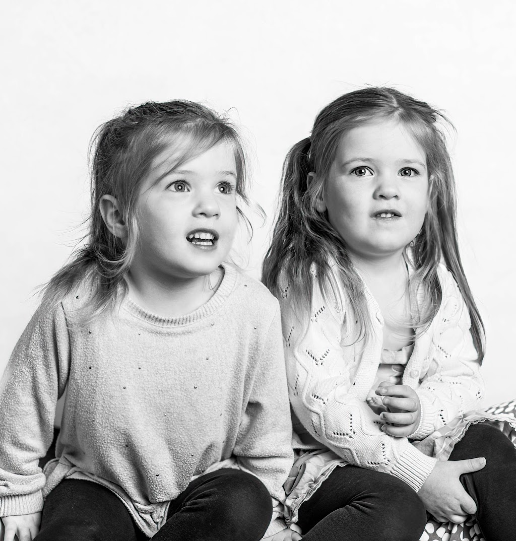 Chuckleberry Portraits | 18 Point Rd, Mooney Mooney NSW 2083, Australia | Phone: 0402 473 134