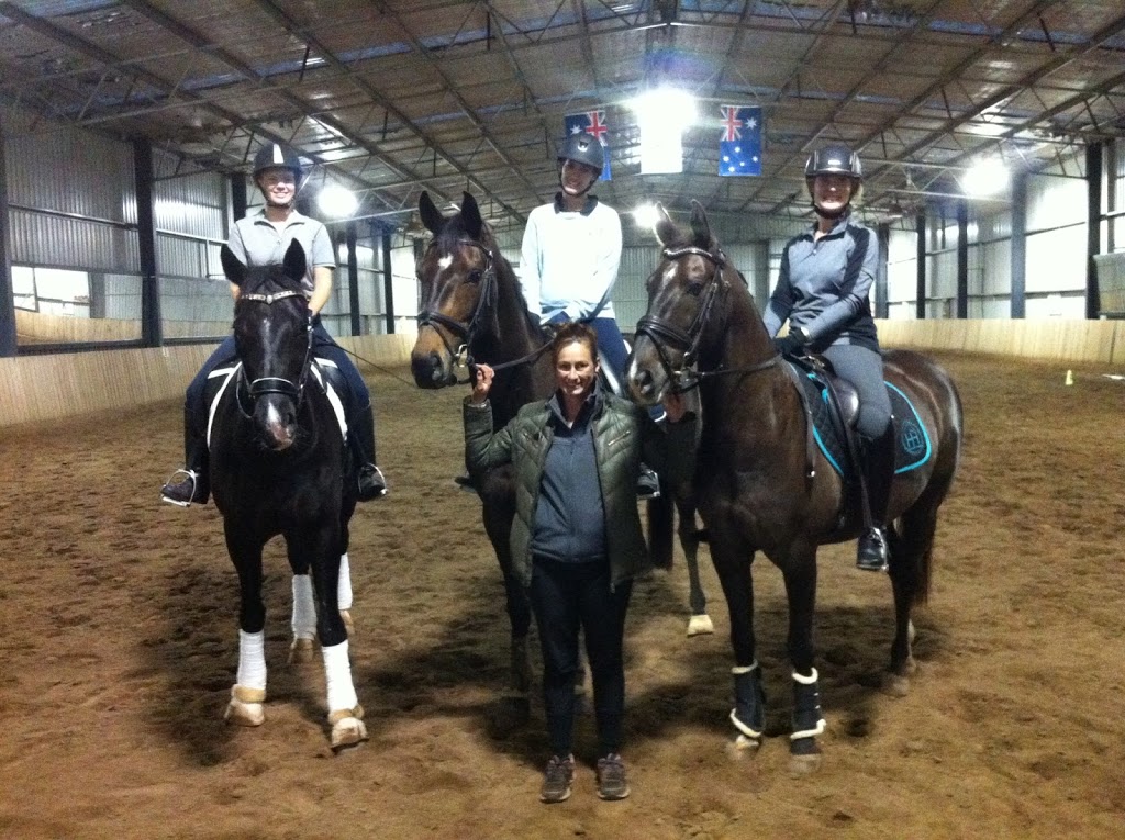 JurAvon Park Equestrian Centre | 1748 Gisborne-Melton Rd, Kurunjang VIC 3337, Australia | Phone: 0498 032 254