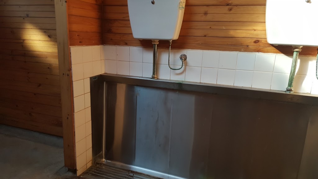 Public toilet | lodging | Lara VIC 3212, Australia