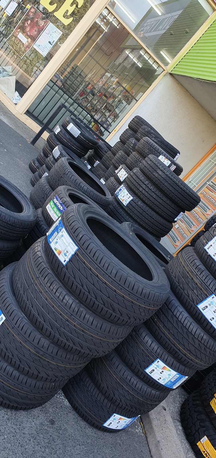 Tyre Shop Geelong | car repair | 118 Bellarine Hwy, Newcomb VIC 3219, Australia | 0352486146 OR +61 3 5248 6146