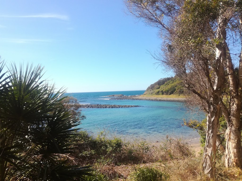 The Boneyard car park | 38 Cliff Dr, Kiama Downs NSW 2533, Australia