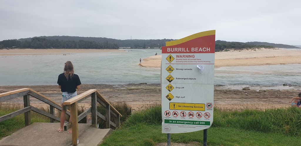Burrill Beach Public Toilet |  | 15 Seaside Parade, Dolphin Point NSW 2539, Australia | 0264642000 OR +61 2 6464 2000