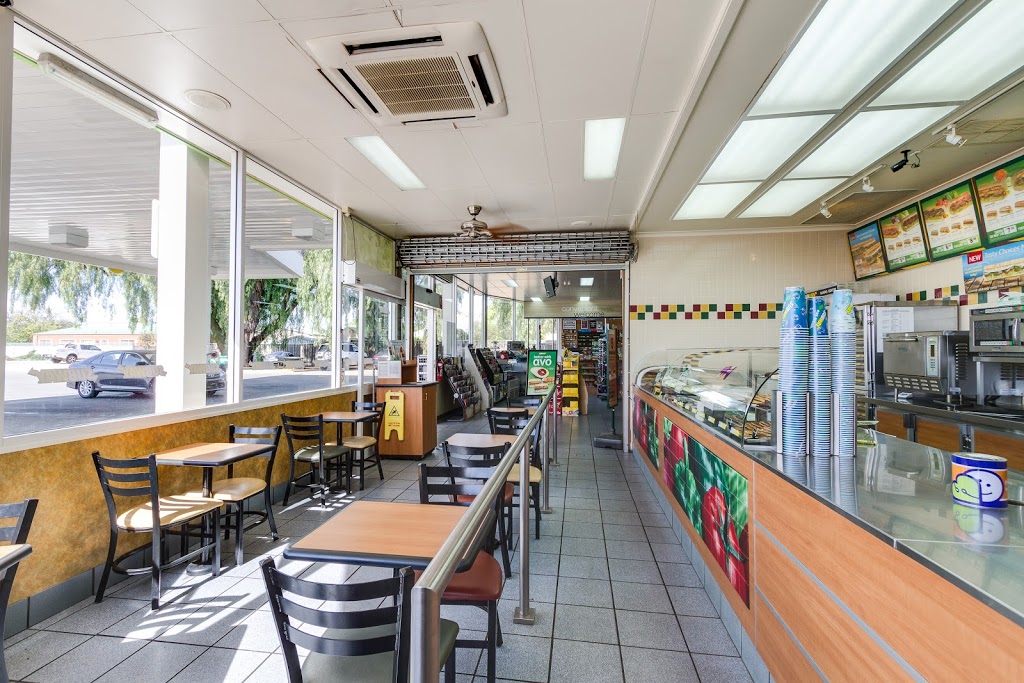 Subway | restaurant | 410/414 Campbell St, Swan Hill VIC 3585, Australia | 0350330102 OR +61 3 5033 0102