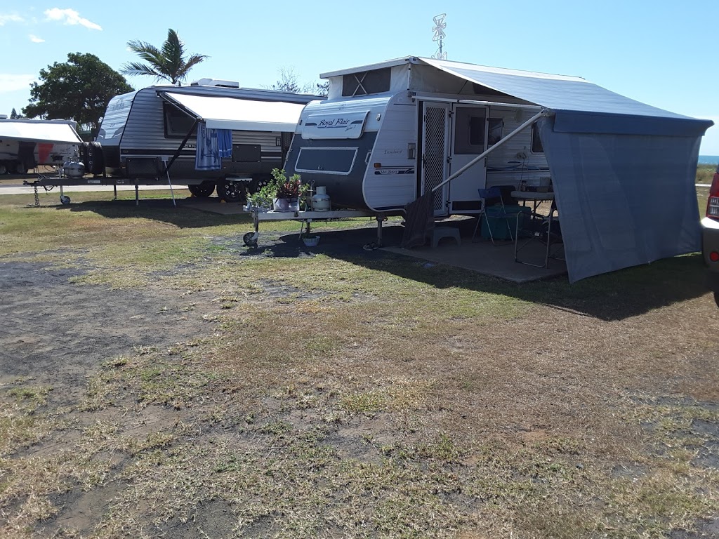 Moore Park Beach Holiday Park | campground | Park Dr, Moore Park Beach QLD 4670, Australia | 0741548388 OR +61 7 4154 8388