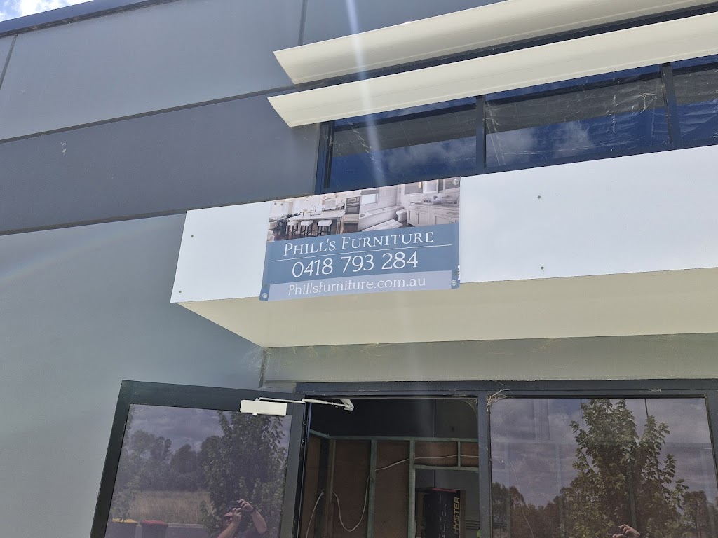 Phills Furniture | 51 Hampden Park Rd, Kelso NSW 2795, Australia | Phone: 0418 793 284