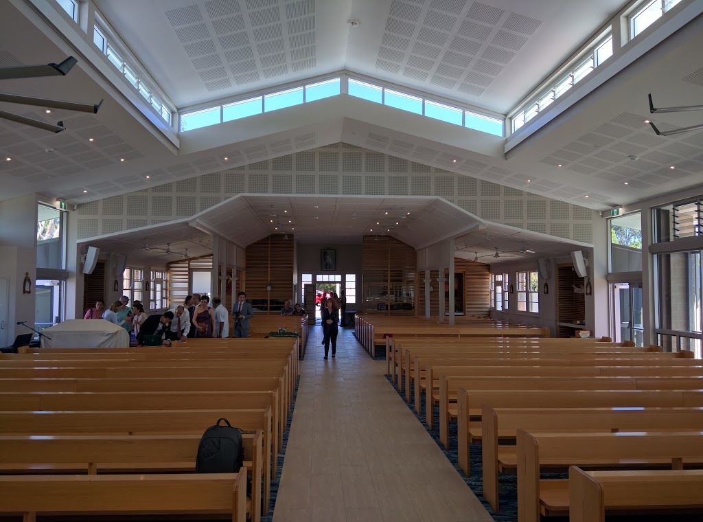 Sacred Heart Church | 107 Darra Station Rd, Darra QLD 4076, Australia | Phone: 0410 017 203