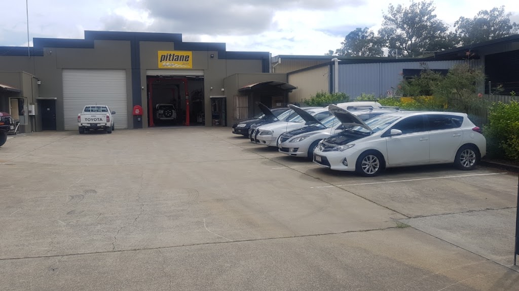 Pitlane Automotive Pty Ltd | car repair | 14, 14/16 Atlantic Dr, Loganholme QLD 4129, Australia | 0738065937 OR +61 7 3806 5937