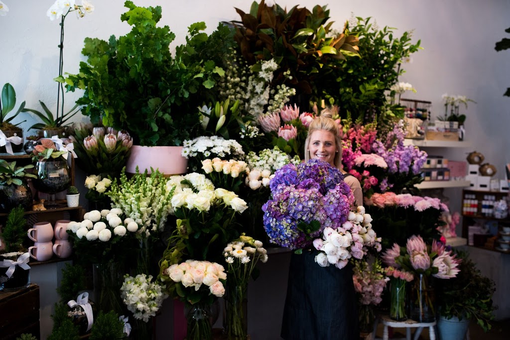 Flower Bowl | florist | 8 Ormond Rd, East Geelong VIC 3219, Australia | 0352296506 OR +61 3 5229 6506