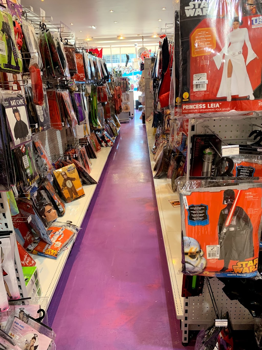 Fancy That! Costumes | home goods store | 388 Pacific Hwy, Crows Nest NSW 2065, Australia | 0299066135 OR +61 2 9906 6135