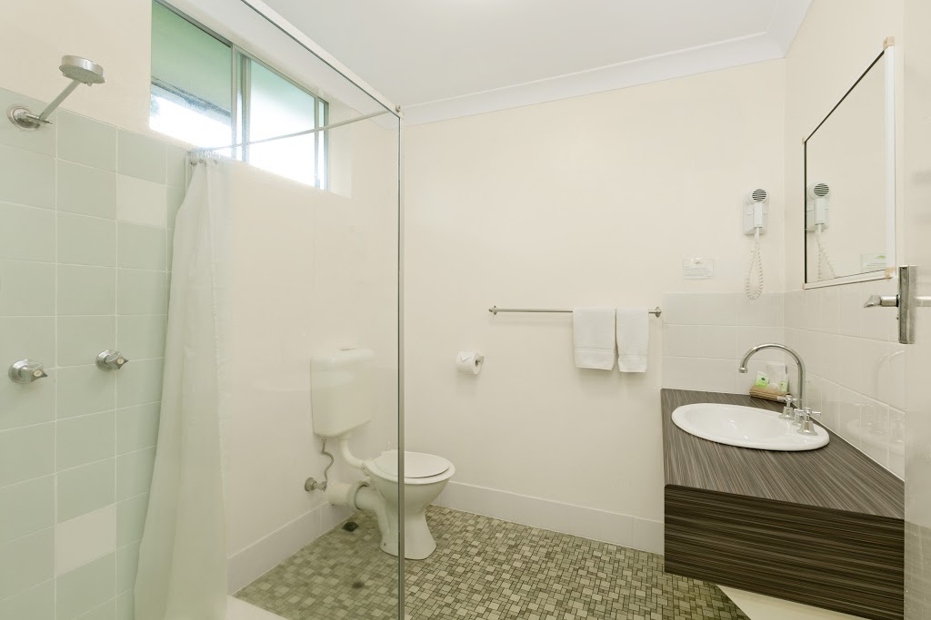 Demi View Motel | lodging | 41 Front St, Mossman QLD 4873, Australia | 0740981277 OR +61 7 4098 1277