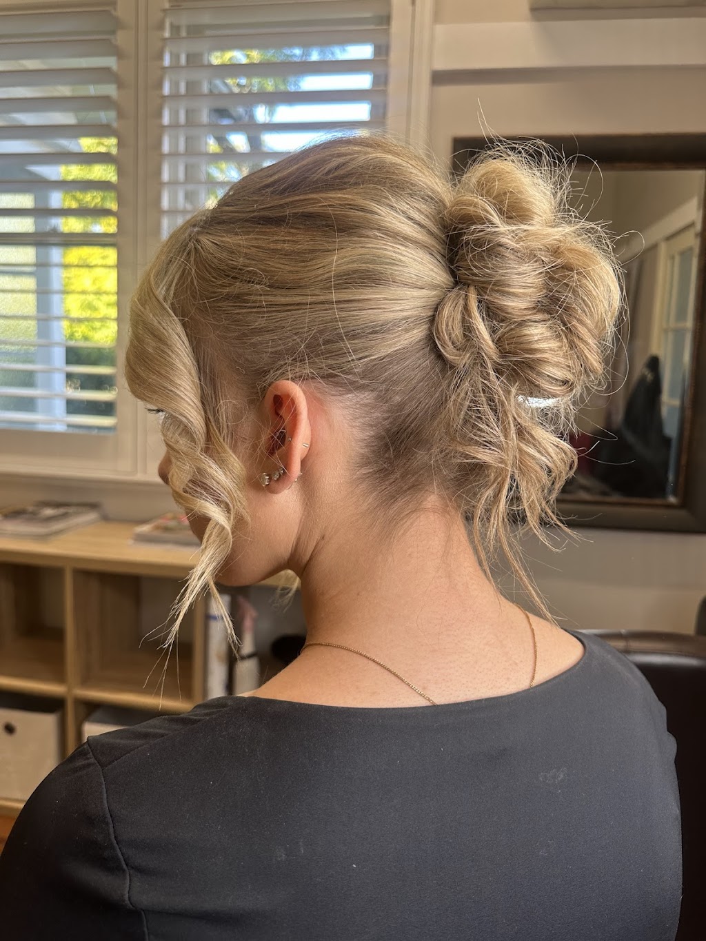 Hidden hair studio by CT | 116 Hill St, Muswellbrook NSW 2333, Australia | Phone: 0400 583 026