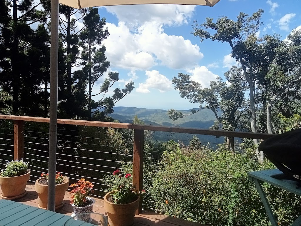 Willow Cabin | 8 Willow Ct, Beechmont QLD 4211, Australia | Phone: 0417 282 857