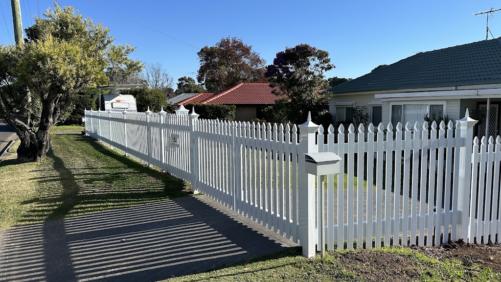 THE FENCING GURUS | 18 Tuart Cir, Narellan Vale NSW 2567, Australia | Phone: 0433 234 367