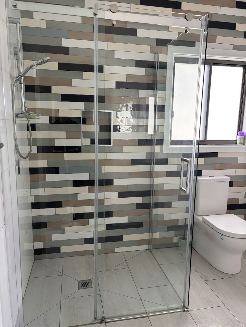 KJ Cleaning and Yard Maintenance | 40 Whirrakee Dr, Maryborough VIC 3465, Australia | Phone: 0458 998 893