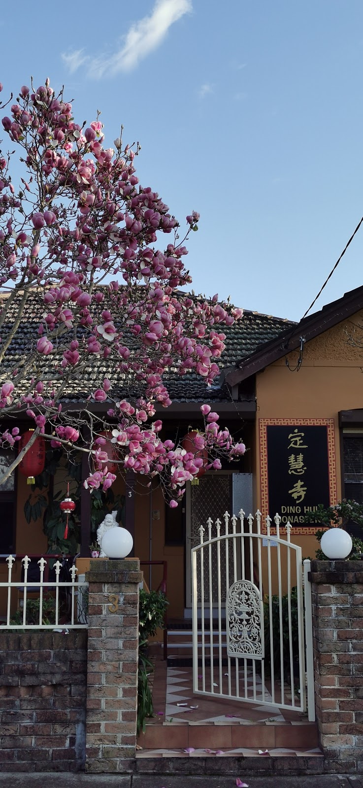 Australian Chinese Buddhist Society | place of worship | 3 Shelley St, Campsie NSW 2194, Australia | 0297181611 OR +61 2 9718 1611