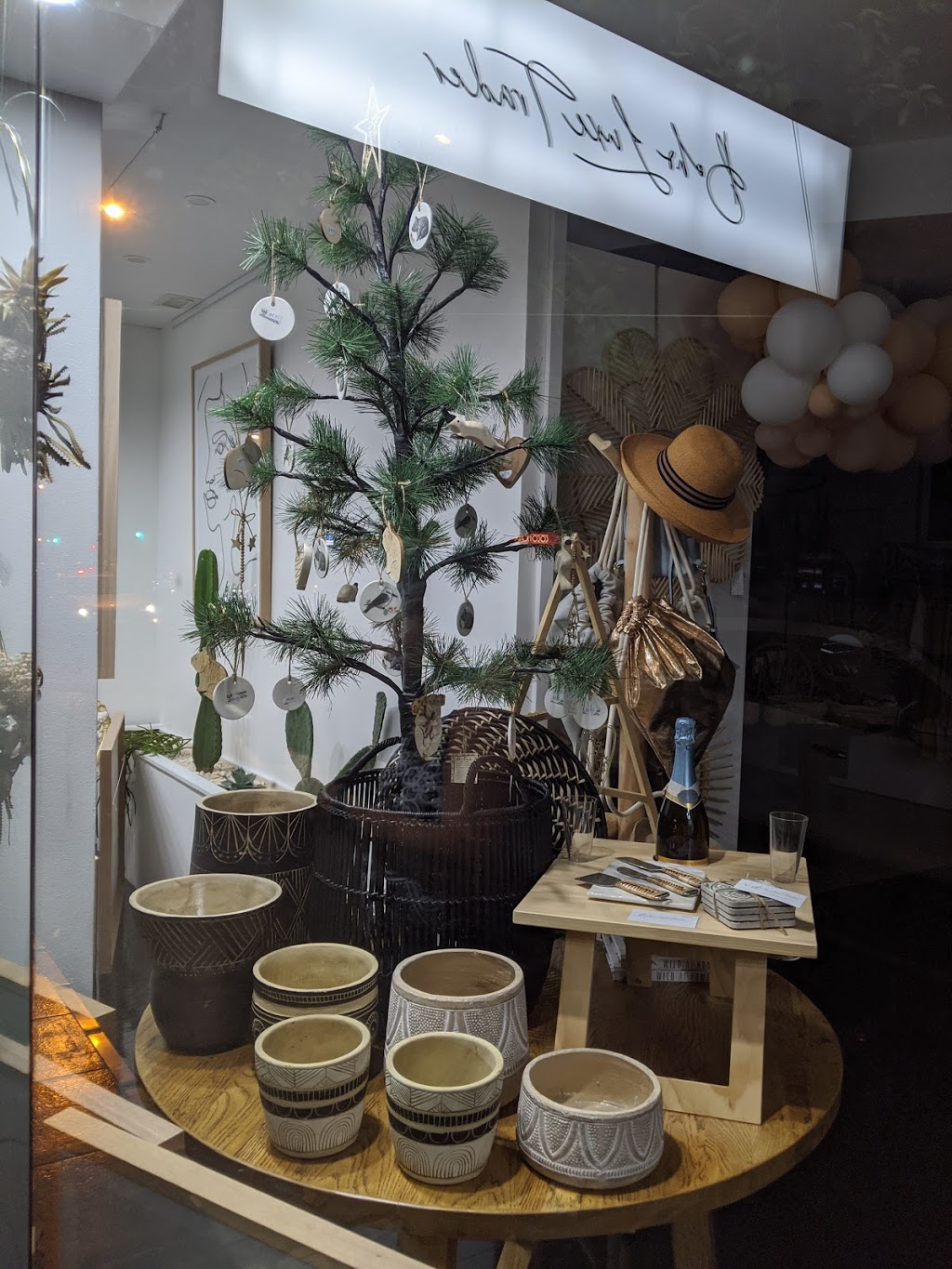 Boho Luxe Trader | Shop 1/83 Darby St, Cooks Hill NSW 2300, Australia | Phone: 0437 009 543
