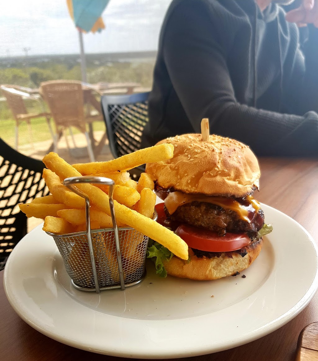 Bremer Bay Resort Restaurant | 1 Frantom Way, Bremer Bay WA 6338, Australia | Phone: (08) 9837 4133