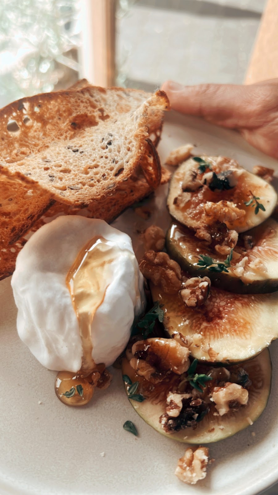Larder & Vin | 50 Bridge St, Richmond TAS 7025, Australia | Phone: 0480 717 742