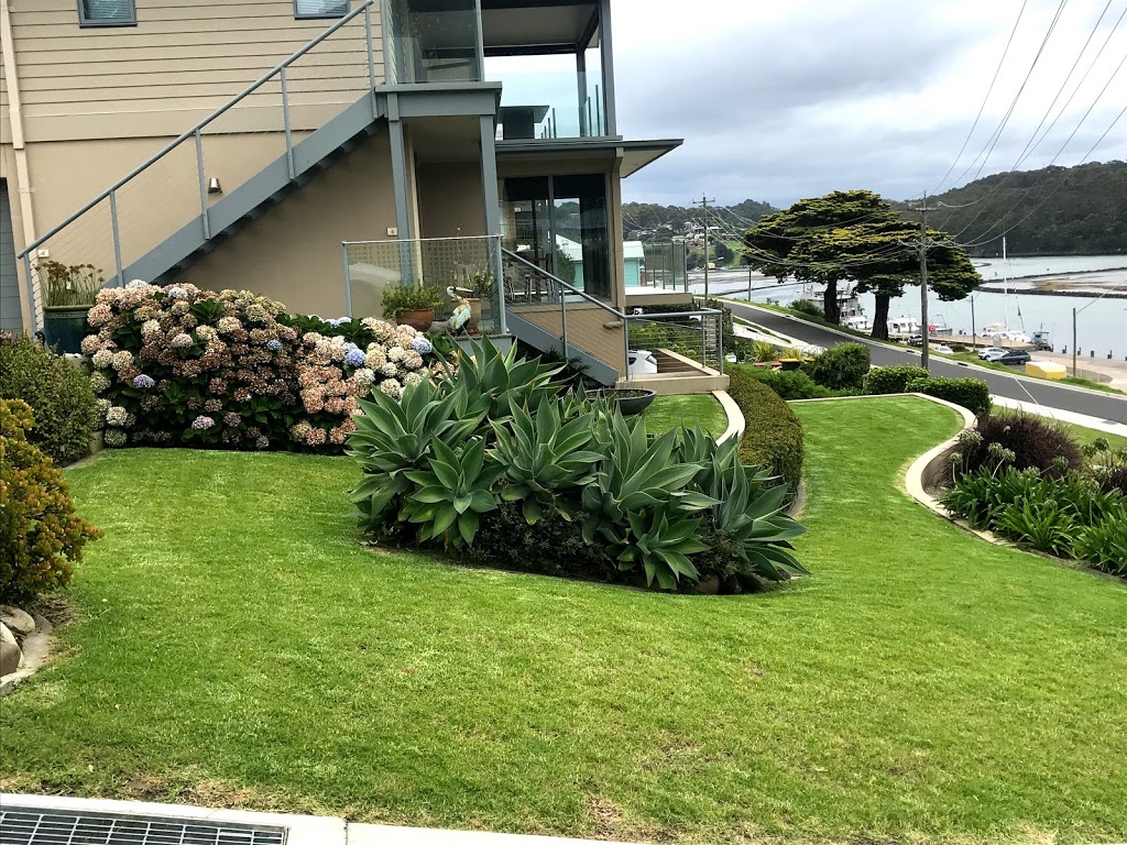 Narooma Mowing | 20 Bay St, Narooma NSW 2546, Australia | Phone: 0410 079 059