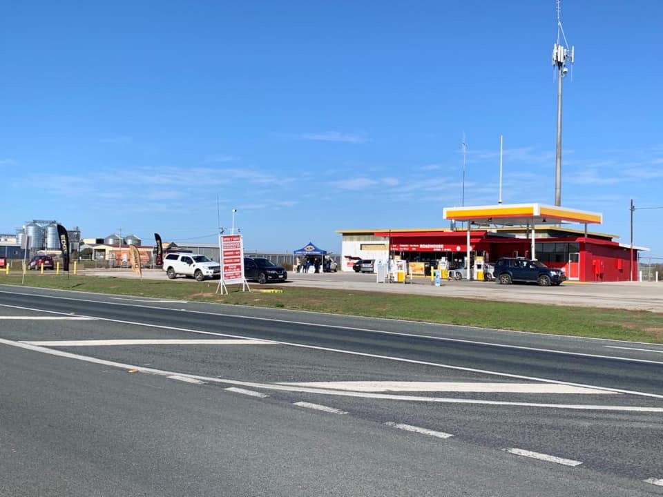 Shell | gas station | 6323 Murray Valley Hwy, Cohuna VIC 3568, Australia | 0354564455 OR +61 3 5456 4455