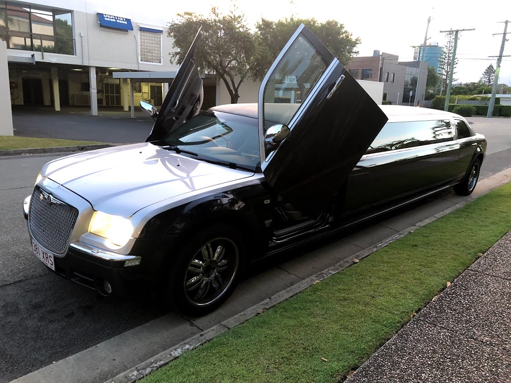 LUSO LIMOUSINES | 41 Caseys Rd, Hope Island QLD 4212, Australia | Phone: 0415 647 368