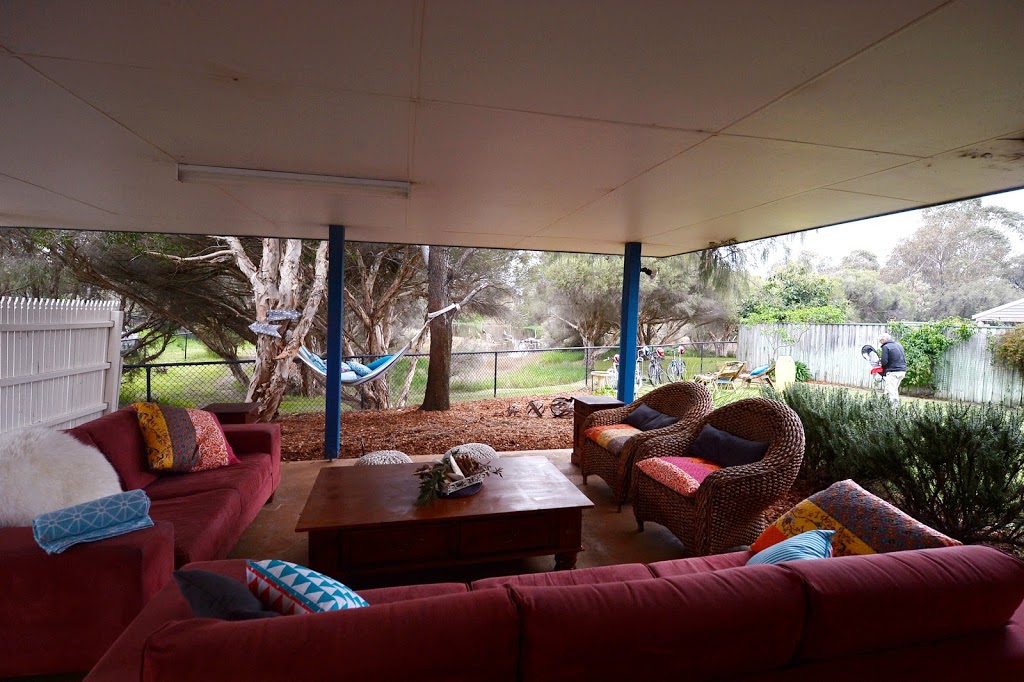 Dunsborough Beach Bush Lake Views | lodging | 5 Seattle Ct, Quindalup WA 6152, Australia | 0417120053 OR +61 417 120 053