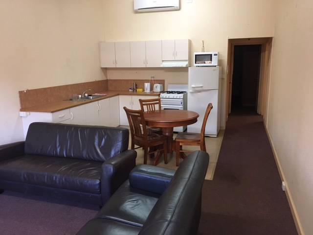 Leonora Accommodation | 86 Tower St, Leonora WA 6438, Australia | Phone: 0418 959 143